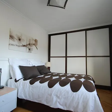Apartmán Bright With 3 Bedrooms, 2 Bathrooms And Wi-fi Oviedo